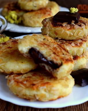 Сырники с шоколадной начинкой