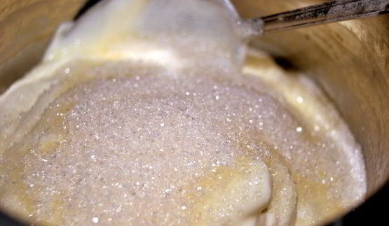 сырники, тушенные в сладкой сметане