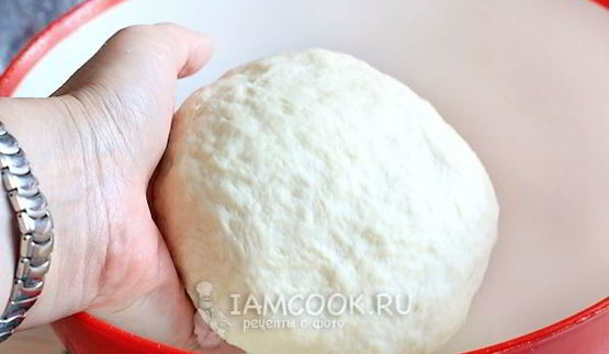 дрожжевое тесто на кефире для пиццы