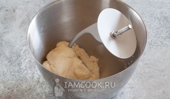 постное тесто для пиццы без дрожжей