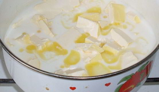 сдобное дрожжевое тесто и булочки