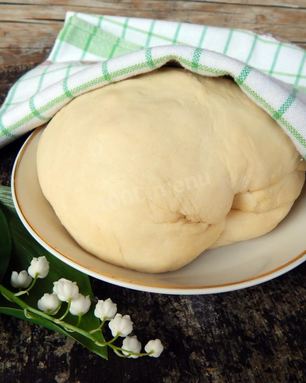 Сдобное тесто на кефире для булочек