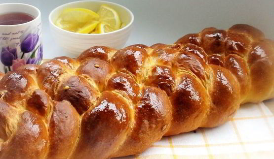 сырная косичка из дрожжевого теста