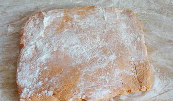 томатное слоеное тесто