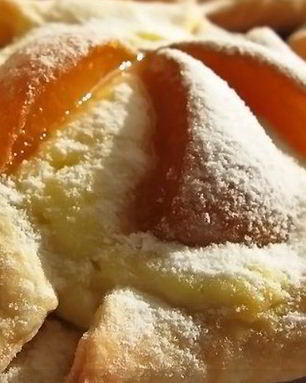 Творожное тесто с абрикосами