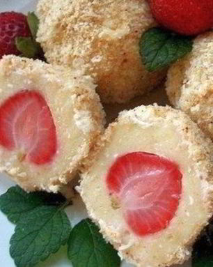 Домашнее рафаэлло с клубникойленивы