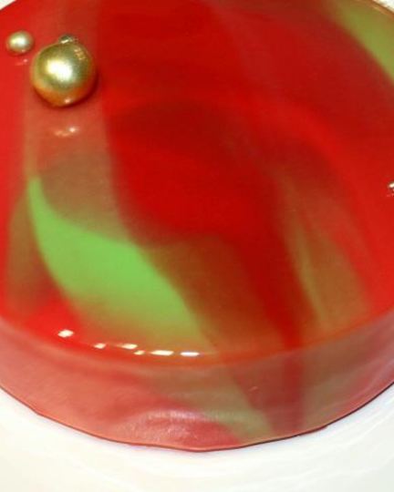 Рецепт муссового торта малина-фисташка