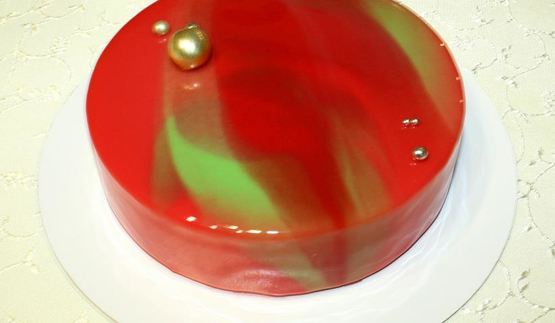 муссовый торт малина-фисташка