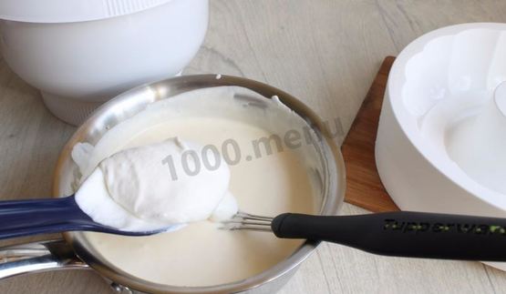 муссовый торт с манго и шоколадом