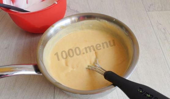 муссовый торт с манго и шоколадом