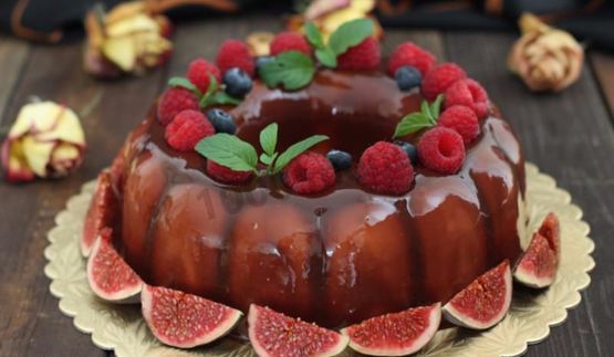 муссовый торт с манго и шоколадом