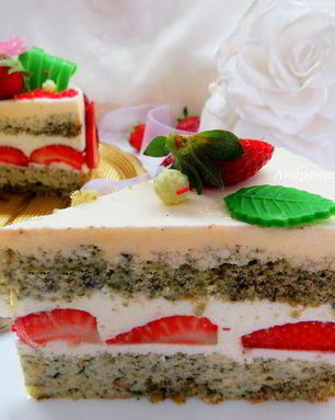 Мятный торт с клубникой