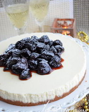 Рисовый торт с белым шоколадом и черносливом