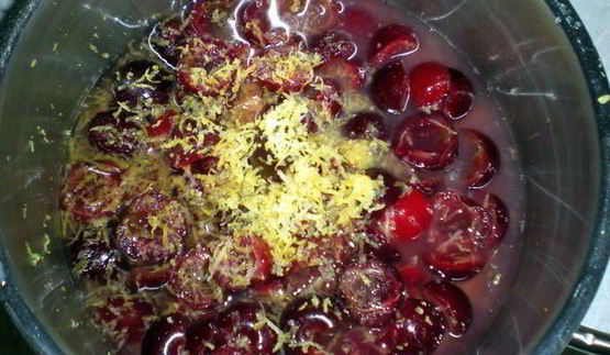 рулетоторт с шоколадным муссом