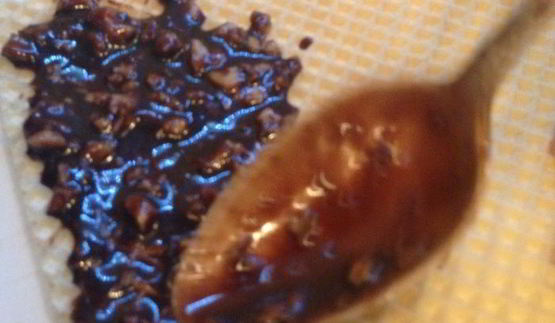 шоколадно-ореховый вафельный торт