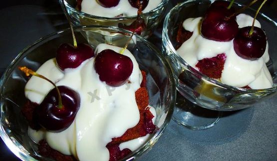 шоколадный панчо с вишней