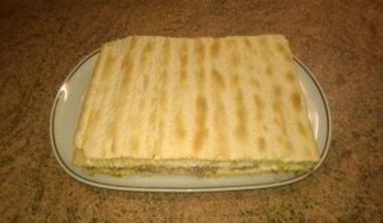 слоеный торт с рыбой