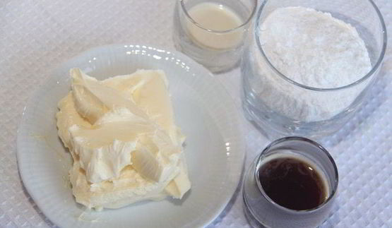 торт безе кофе и чернослив