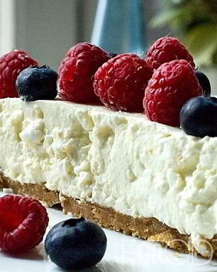 Торт из печенья с творогом и желатином