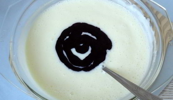 торт медовый с черничным кремом