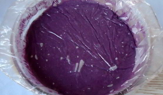 торт медовый с черничным кремом