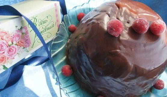 торт шоколадно-вишневый купол