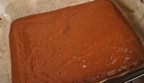 торт шоколадно-вишневый купол