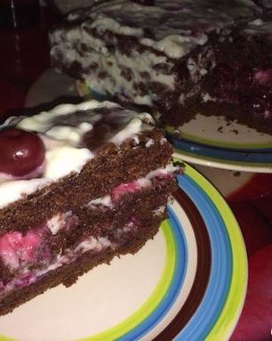 Торт Вишенка