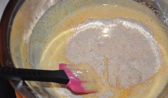 тыквенно-шоколадный торт-купол с малиновым желе