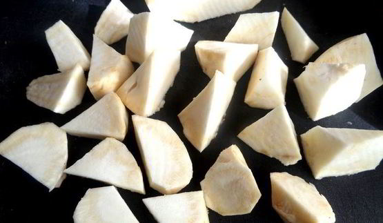 картофельная запеканка с сельдереем и фаршем