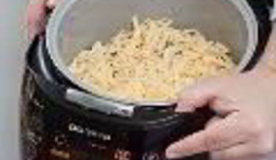 картофельно-луковая запеканка в мультиварке