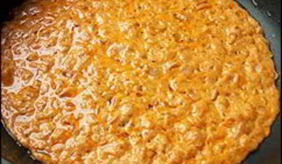 макаронная запеканка с брынзой, сосисками и охотничьими колбасками