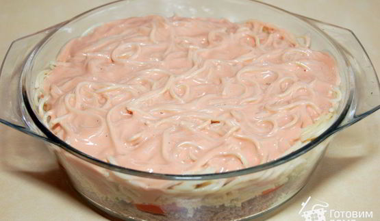 мясная запеканка с овощами и макаронами