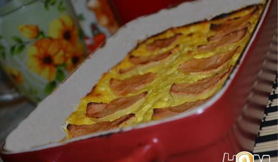 творожная запеканка с яблоком и бананом