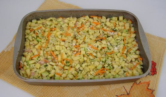 запеканка из кабачков и картошки с куриным фаршем