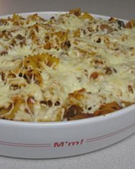 Рецепт запеканки из макарон с фаршем, грибами и томатным соусом