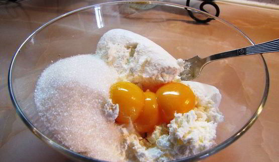 запеканка творожно-рисовая с яблоком