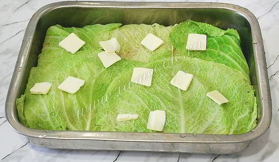 запеканка в савойской капусте с фаршем и овощами