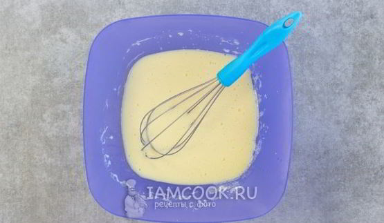 жареные яблоки в тесте