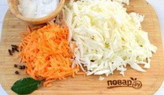 хрустящая квашеная капуста