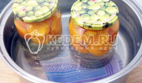 абрикосовый компот