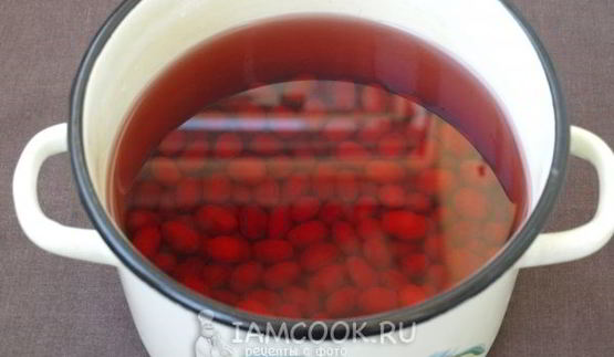 компот из кизила