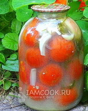 Квашеные помидоры в банках
