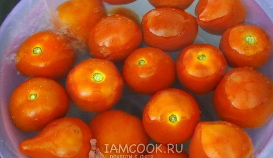 квашеные помидоры в банках