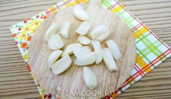 квашеные помидоры в банках