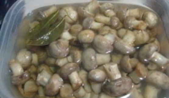 грибочки маринованные рождественские