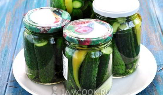хрустящие маринованные огурцы с болгарским перцем на зиму