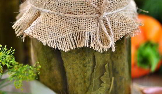 хрустящие маринованные огурцы с болгарским перцем на зиму