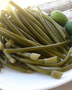 Маринованный зеленый лук на зиму