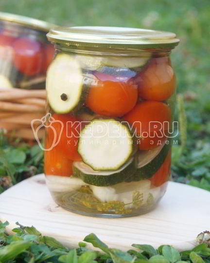 Рецепт маринованных кабачков с помидорами